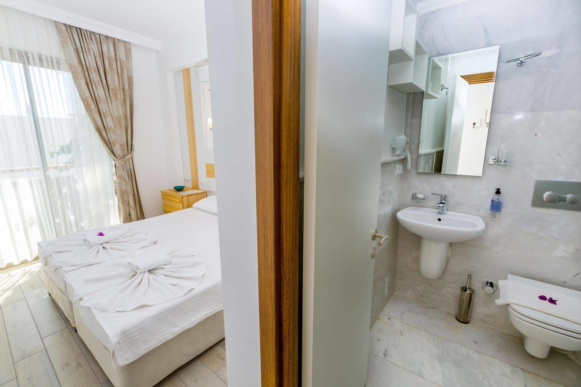 Defne Hotel 카스 외부 사진