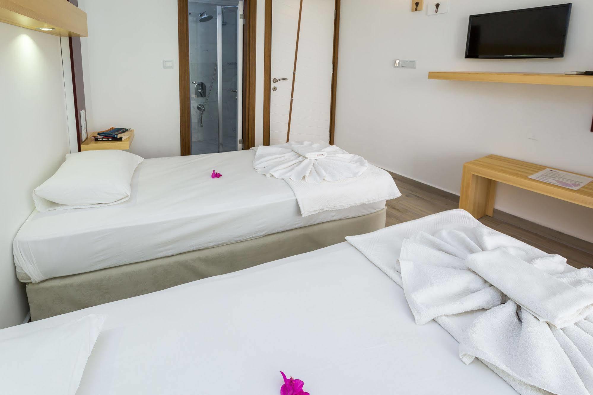 Defne Hotel 카스 외부 사진