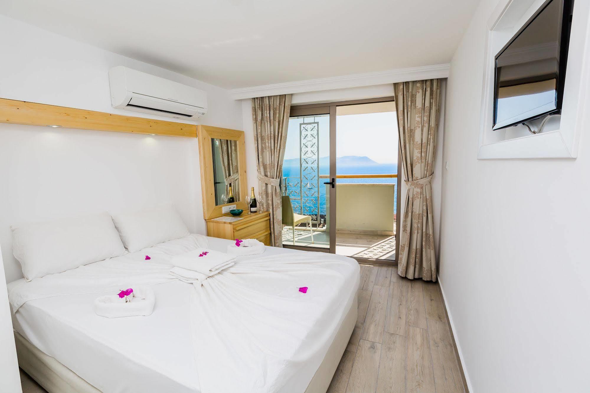 Defne Hotel 카스 외부 사진